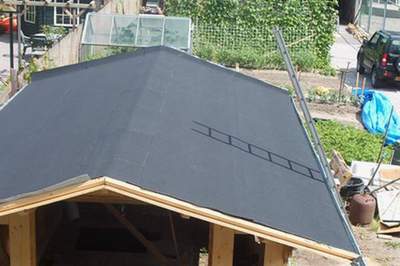 dakdekking met zwarte leislag