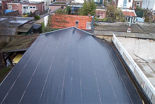 Dakrenovatie met ecb dakbedekking te Zeist