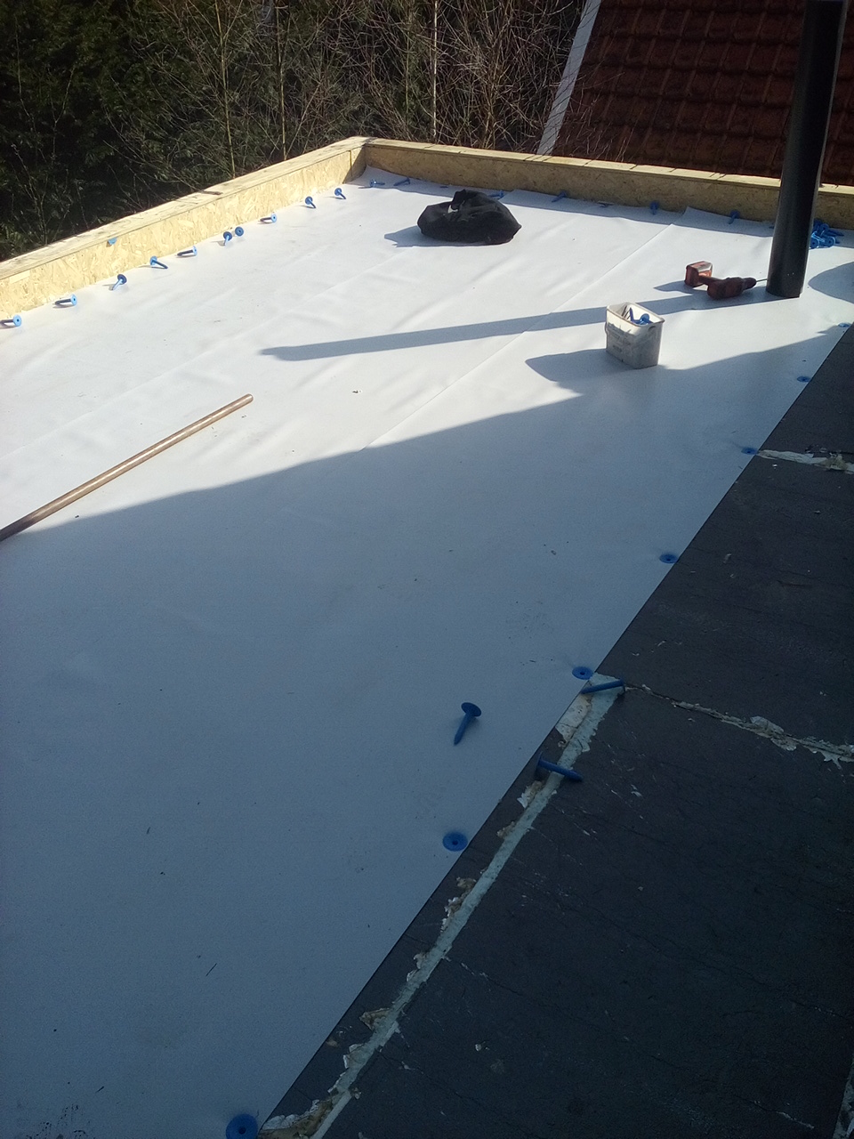 Dakdekker Wijhe – strak gelaste naden en randaansluiting